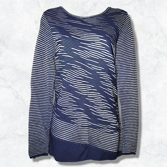 Nic+Zoe Asymmetrical Striped Textured Long Sleeve Stretch Navy & White Tunic Top - Picture 4 of 8